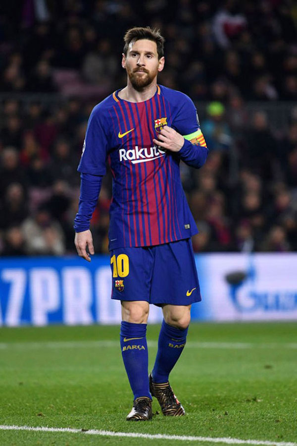 Messi cao 1m68